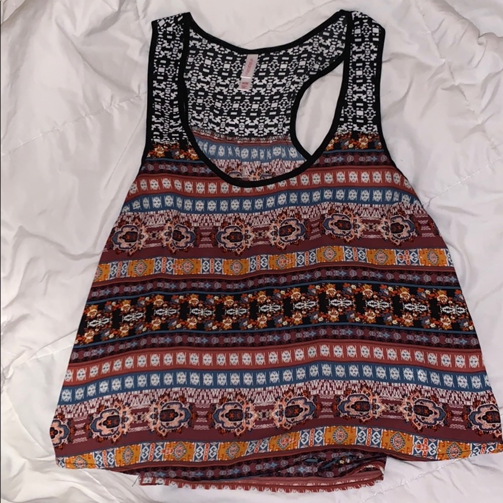 Cute tank top!
